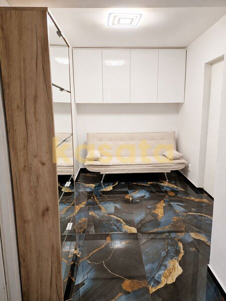 Baicului, ap. 2 camere 1988, complet renovat 2025.